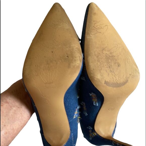 Penny Loves Kenny Mixed Denim Pump with embroidery patchwork accents. Si… - Picture 8 of 11